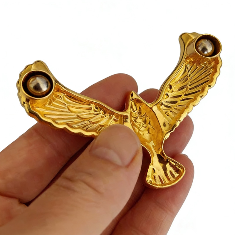 Metal Balancing Bird with Pyra - Office Technologies recension och pris